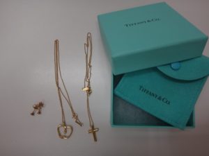 大吉調布店で買取したティファニーのアクセサリー