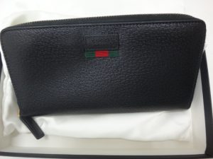 大吉調布店で買取したグッチのサイフ