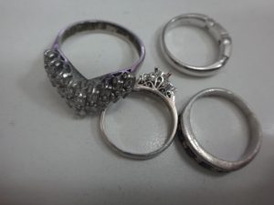 大吉調布店で買取したプラチナ