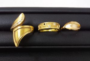 多摩市で金、貴金属は買取専門店 大吉 聖蹟桜ヶ丘オーパ店で高価御買取中!!