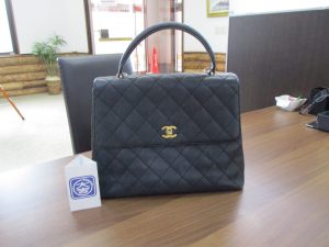 シャネル 買取 弘前
