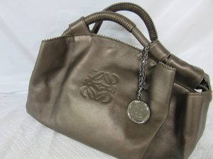 ロエベナッパアイレお買取り致しました！大吉羽曳野店