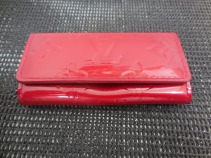 190920ヴィトンのキーケースは、大吉大橋店へ。