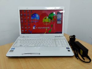 ノートパソコン