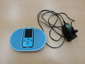 i-img1200x900-1567838679v8xxxm379286[1]