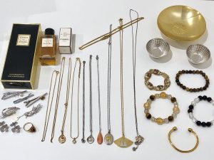 メッキも買い取れます!アクセサリーのお買取りは買取専門店大吉イオンモール今治新都市店にお任せください!