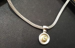 金相場高騰中!!貴金属の買取りは買取専門店大吉エスモール鶴岡店へ