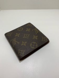 27AD4593-91D3-4501-AF37-FE713A663BEA-225x300-225x300