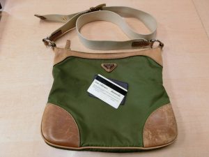PRADA・プラダBT0507 ナイロン×レザー ショルダーバッグ カーキー×ブラウン 斜め掛け可