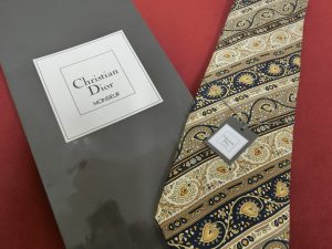 ディオール　ネクタイ