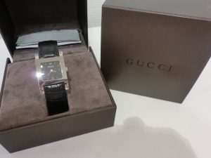 GUCCIの腕時計の買取は☆大吉伊勢ララパーク店☆にお任せください♪