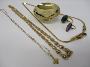 金　プラチナ　買取　香芝市　大吉１