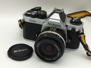 古いフィルムカメラは大吉国立店でお買取りいたします！！
