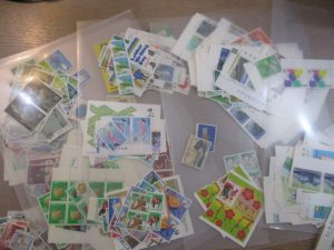 大吉 武蔵小金井店 バラ切手の画像です。