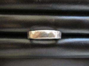 大吉 武蔵小金井店　K18リングの画像です。