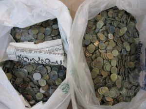 大吉 武蔵小金井店 古銭大量おまとめの画像です。