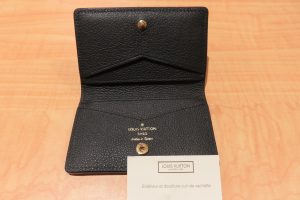 世界のティファニーを買収した 世界のヴィトンのカードケースのお買取りです