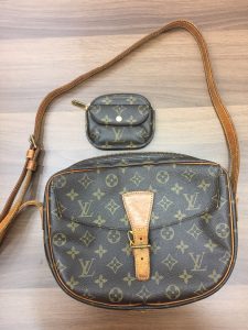 LV