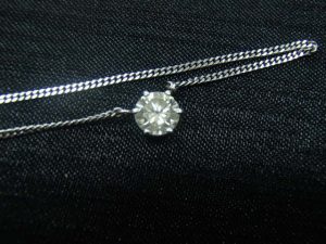 ネックレスも！リングも！ダイヤモンドも！貴金属を売るなら霧島市の買取専門店大吉霧島国分店におまかせ！