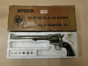コクサイ 国際産業 RUGER SUPER BLACK HAWK.44 MAGNUM 10トイガン・モデルガン　SMG刻　