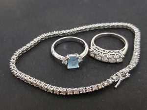 ダイヤモンド　貴金属　プラチナ　ジュエリー　アクセサリー　宝飾品　買取　買い取り　東京　江戸川区　葛西