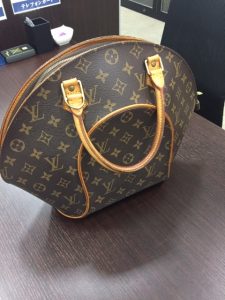 ヴィトン　エリプス　M51126