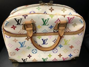 LV トゥルーヴィル モノグラム マルチカラー M92663