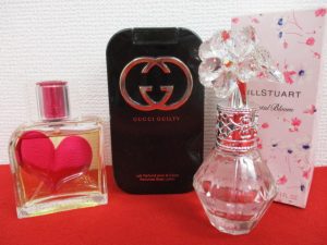 香水　買取　香芝市　大吉３