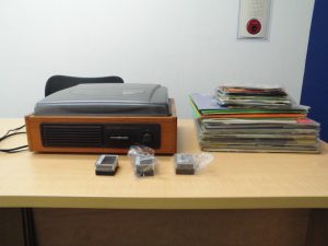 レコードプレーヤー