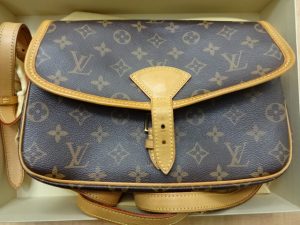 ヴィトン（LV）の買取も大吉 調布店にお任せ下さい