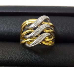 多摩市で金、プラチナは買取専門店 大吉 聖蹟桜ヶ丘オーパ店で高価御買取中!!