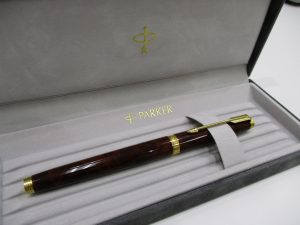 買取専門店大吉パラディ学園前店でパーカーを買取しました！