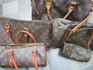 ＬＶブランドバックをお持ち頂きました。