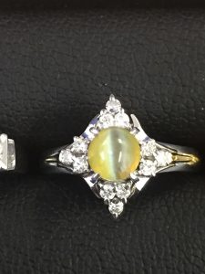 キャッツアイのジュエリーリングを売るなら大吉国立店へ！！