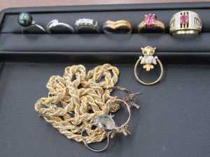 貴金属買取松山市