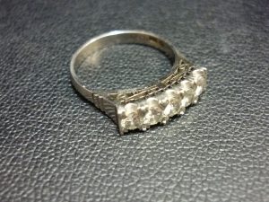 奈良県 ダイヤ ダイヤモンド リング 買取 王寺