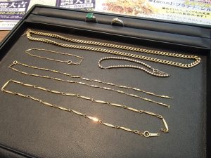 金・プラチナ・ダイヤモンド!貴金属のお買取りは姶良市の買取専門店大吉タイヨー西加治木店!