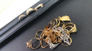 貴金属買取松山