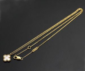 ヴァンクリフ＆アーペルスウィートアルハンブラネックレス買取大吉鶴見店