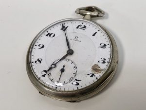 長浜市にお住いのお客様より懐中時計をお買取りしました!