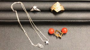 貴金属　12月2日