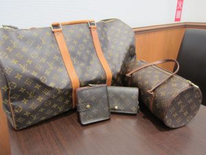 ルイヴィトン バック・財布など高価買取中(香川県)