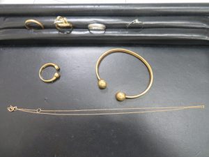 貴金属・アクセサリーをお買取りをさせて頂きました。