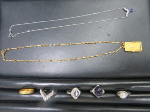 本日も貴金属をお買取りさせて頂きました。