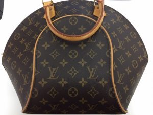 明石からお越しのお客様からルイヴィトンのバッグをお買取りしました。