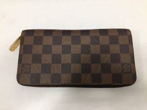 明石の皆様、ルイヴィトンの買取ならイズミヤ西神戸店へ。