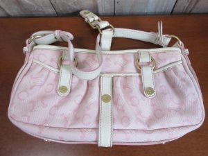 セリーヌのハンドバッグをお買取りしました大吉鶴見店です。