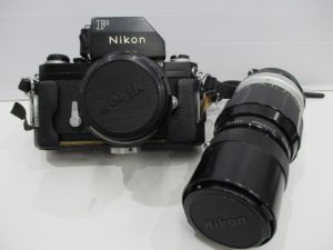 カメラ高価買取致します。奈良線生駒駅からすぐの買取専門店大吉グリーンヒルいこま店です。