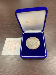 桜の通り抜け記念メダル