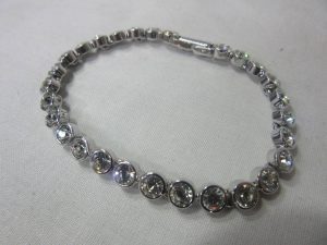 スワロフスキー